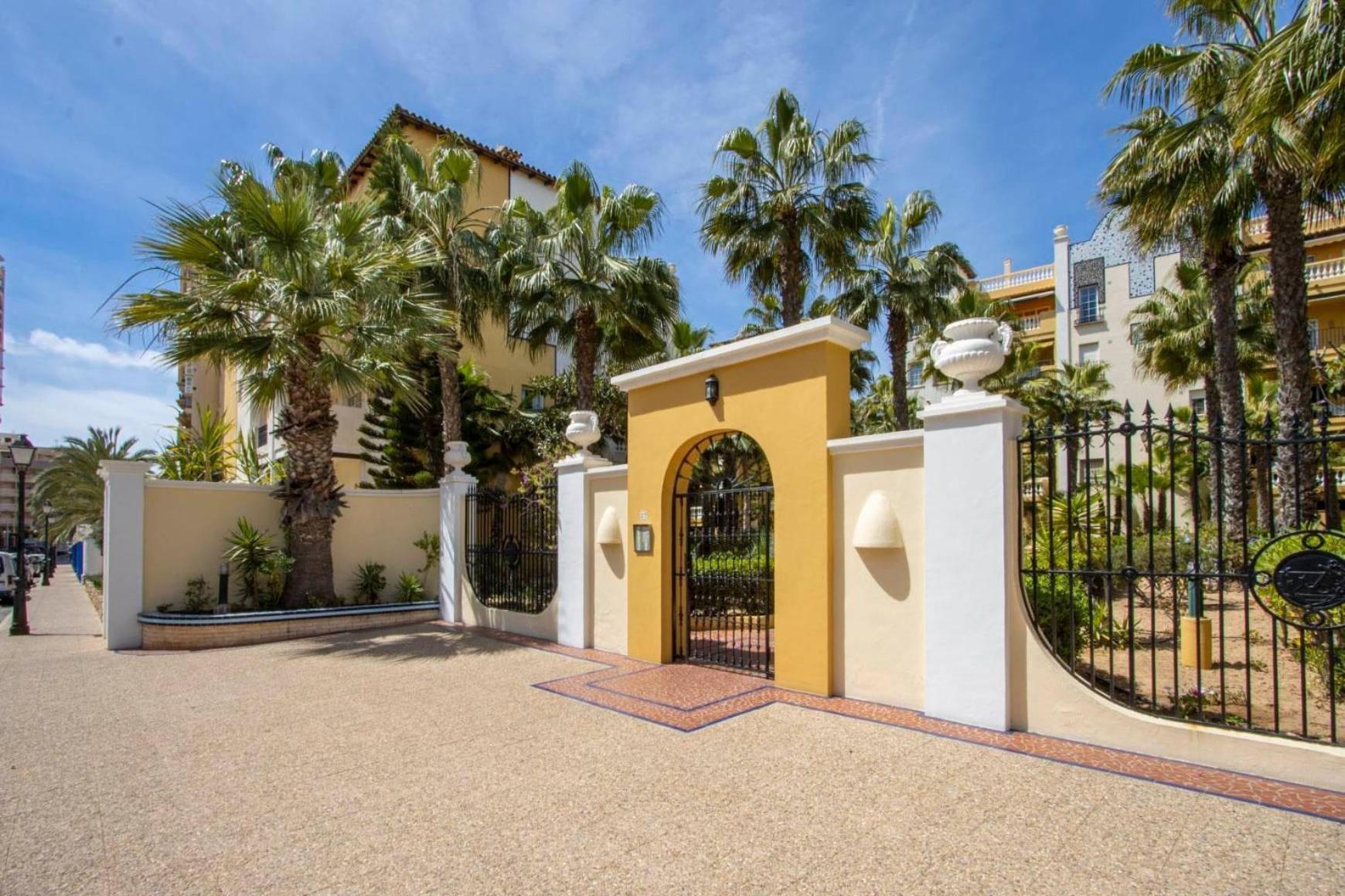 Aldea Del Mar Buganvilla Apartament Torrevieja Exteriör bild